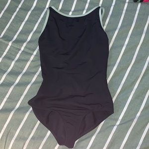 Mariia Anja Leotard